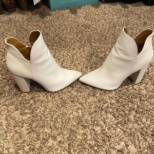 White booties size 7